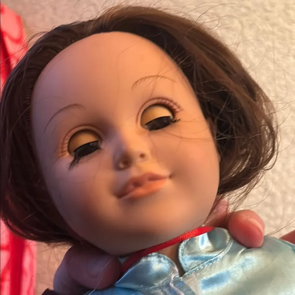 OG Doll with carrying case backpack 🎒 and Colorful Outfit